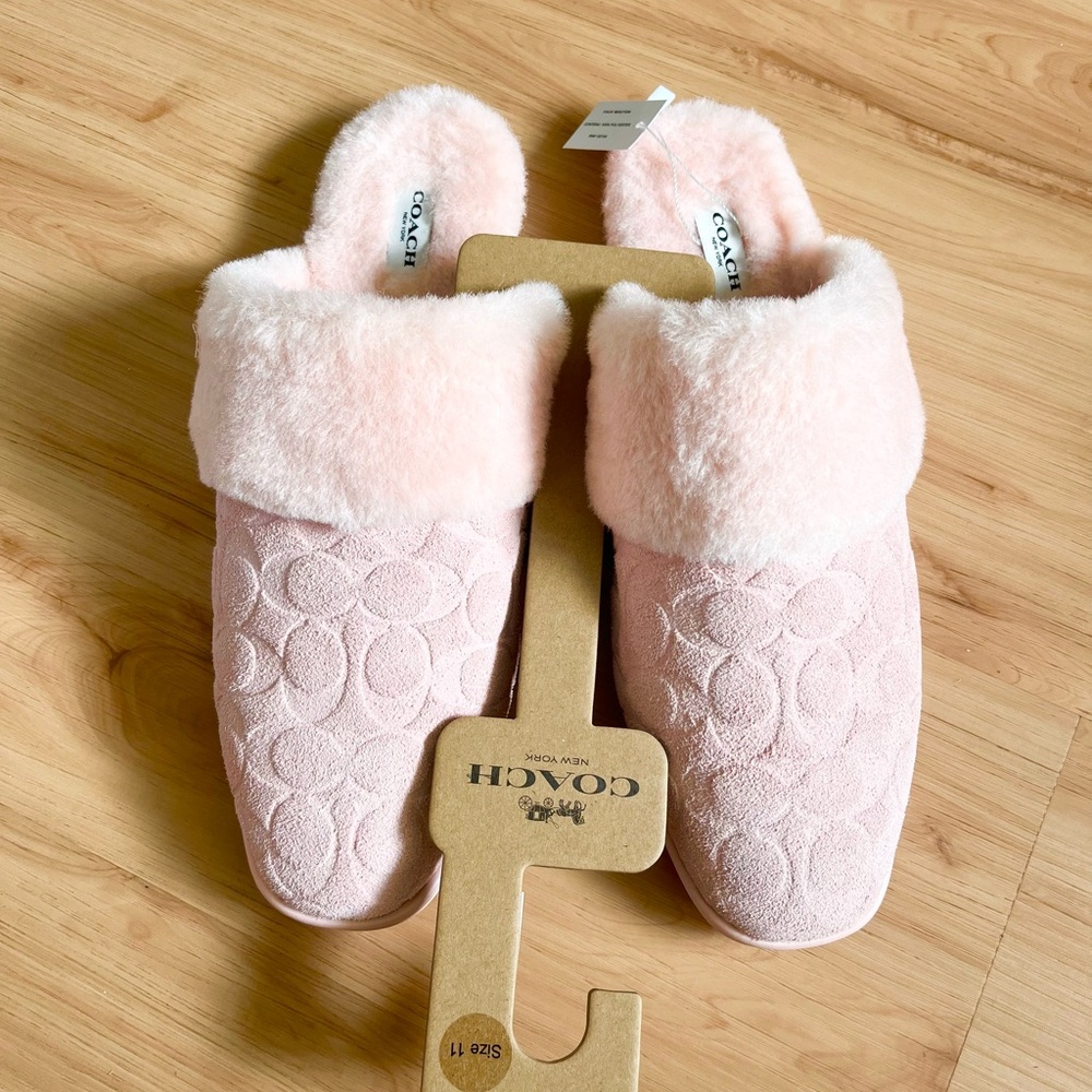Coach Sherpa Flat Mule In Signature
Suede#CCX65 Women 10.0 US - Picture 3 of 8